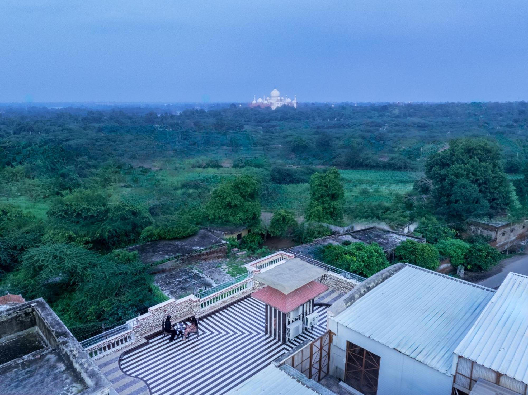 Foxoso Taj View Hotel Agra  Extérieur photo